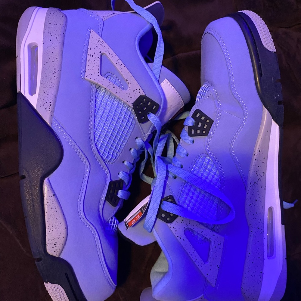 ❌SOLD❌Jordan 4 ‘university blue’ size 13